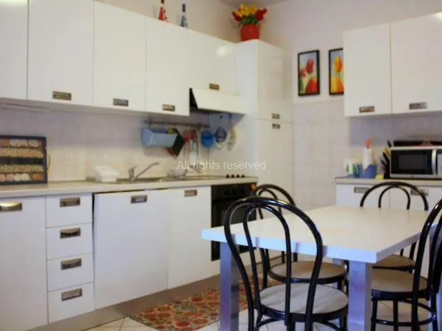 Residence Apuamare Pietrasanta 0*,