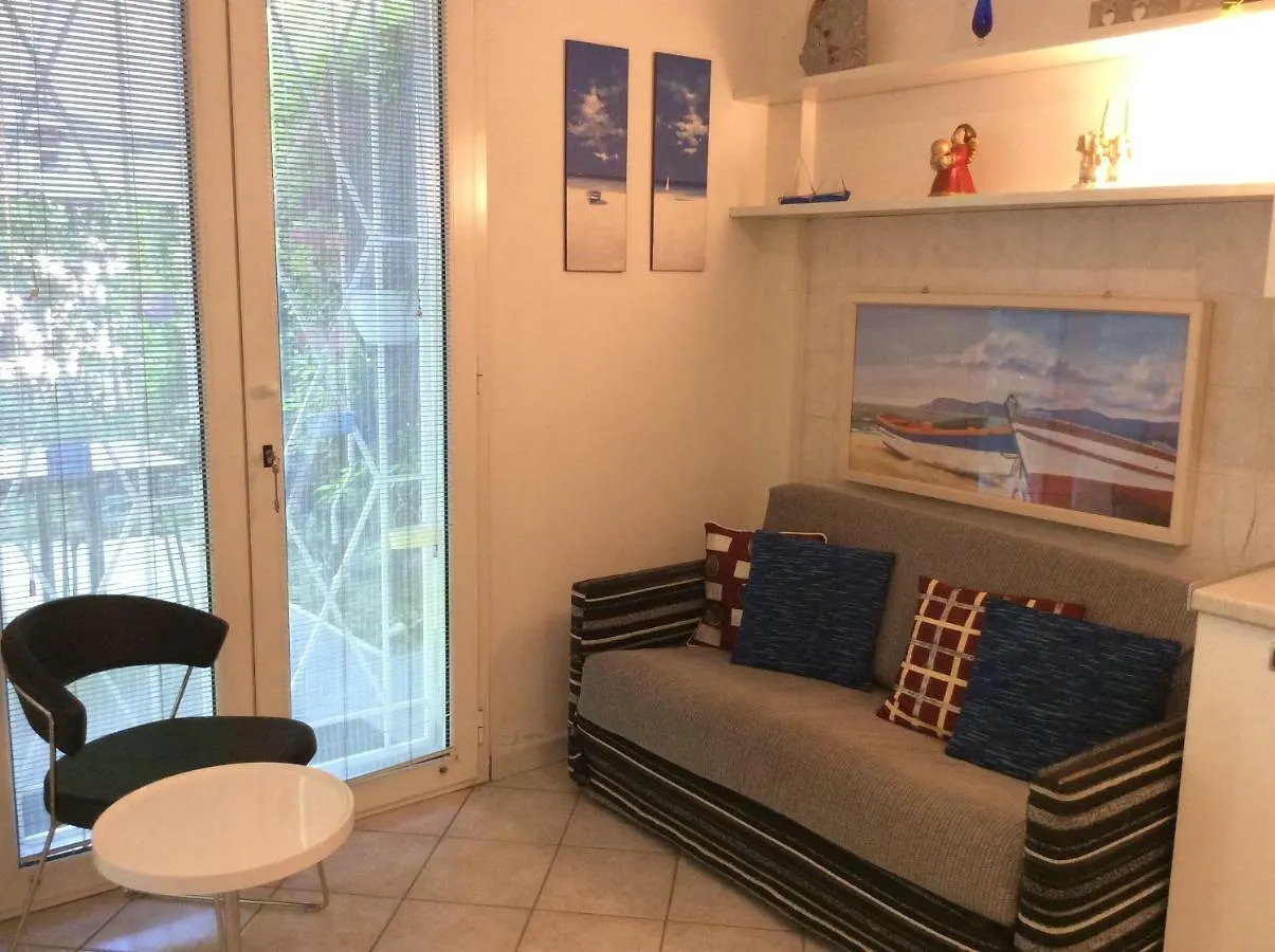 Residence Apuamare Pietrasanta Italy